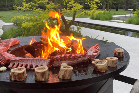 Serveren barbecues